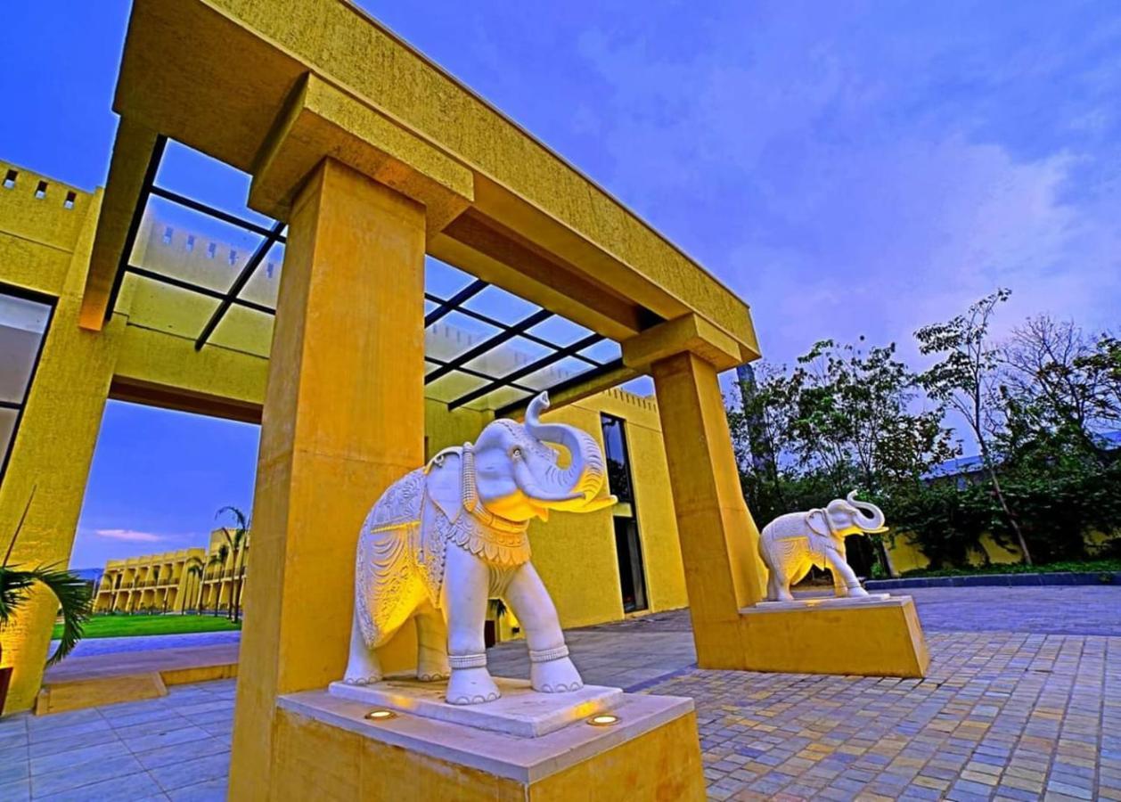 Parklane Resort Дханбад Экстерьер фото